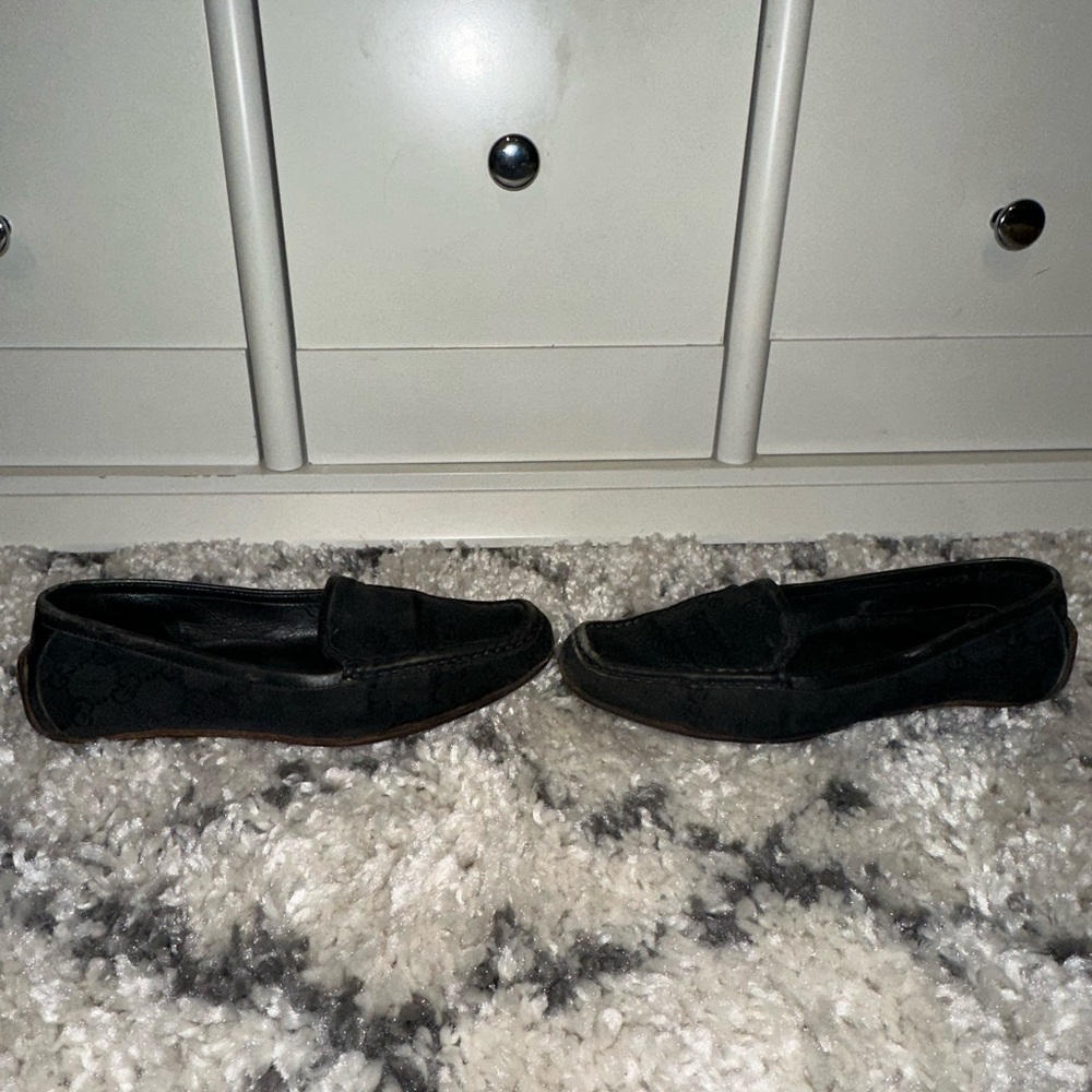 Vintage Gucci Black Logo Canvas Loafers - Picture 5 of 10
